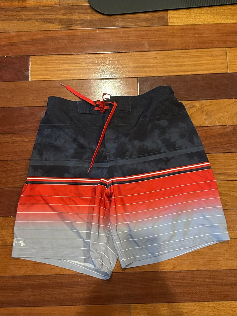 Under Armour Men’s black, Red & Light grey Gradient Swim Trunks